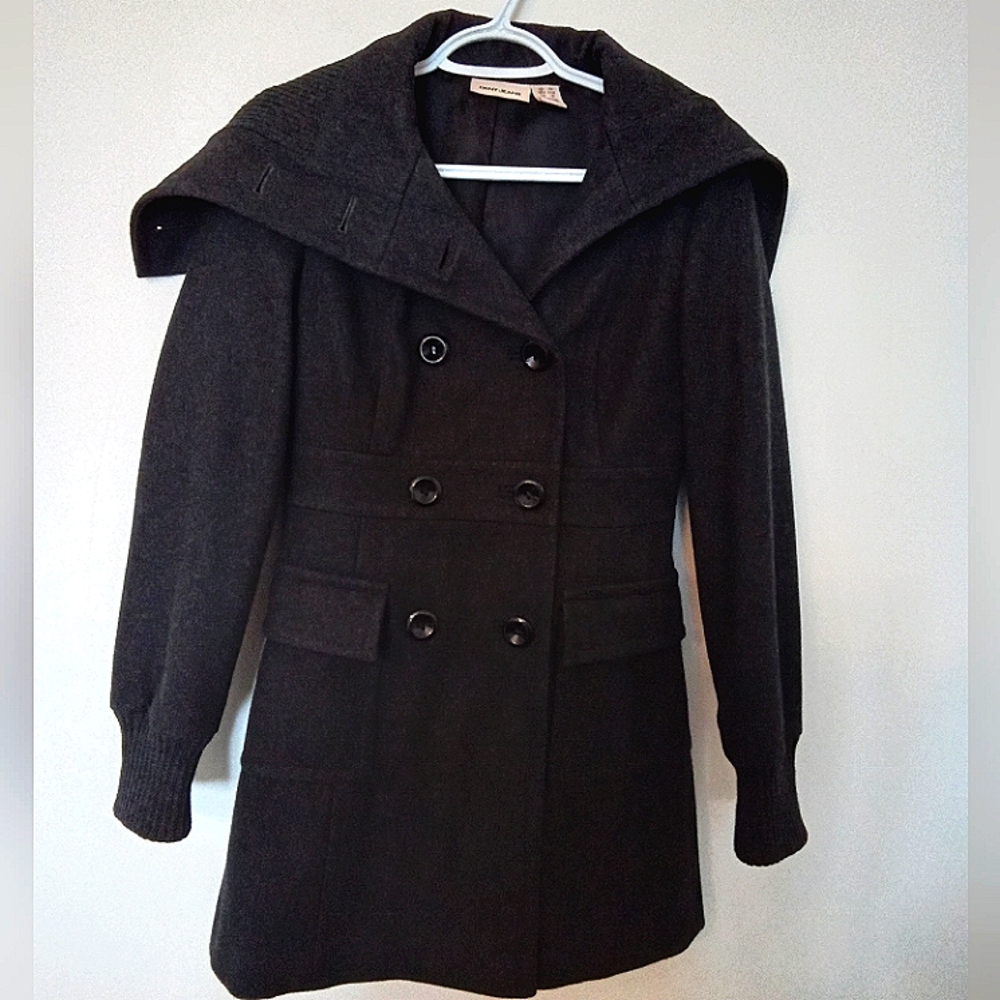 DKNY  Women's Wool Blend Double Breasted Wing Collar Knit Cuffs Coat